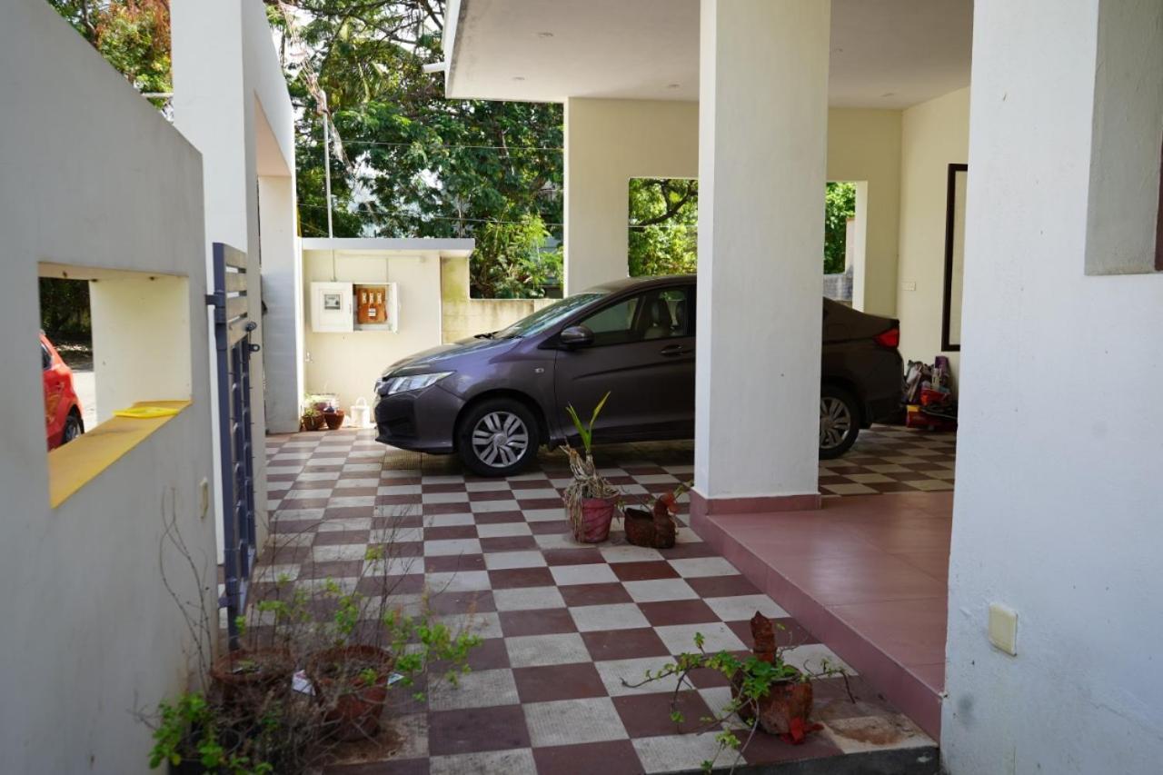 Sremethila Homestay Marudhamalai Buitenkant foto
